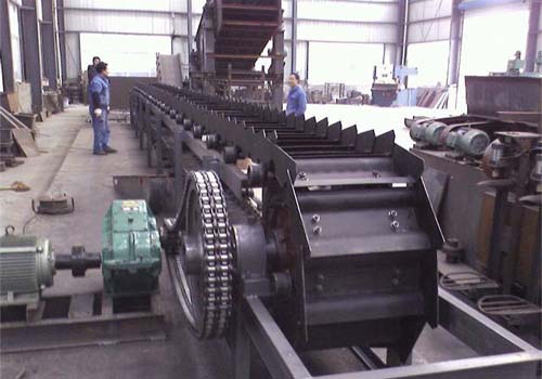 BL鱗板輸送機(jī)